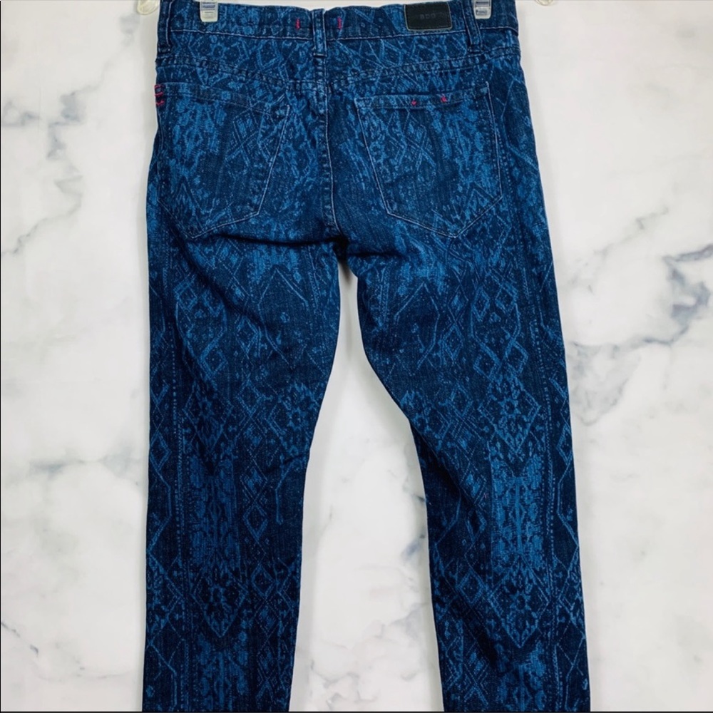 Urban Outfitters BDG Laser Mid Rise Ankle Jeans - Picture 5 of 8